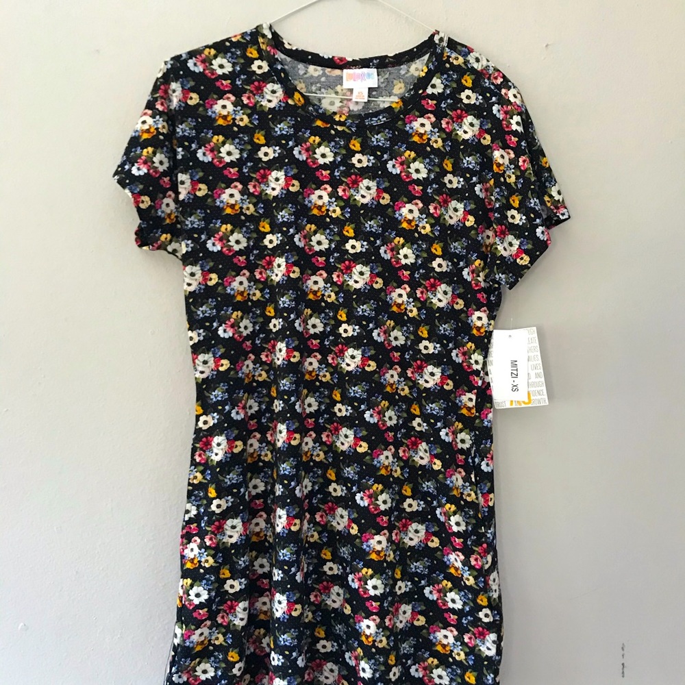 LuLaRoe Mitzi Top Size XS